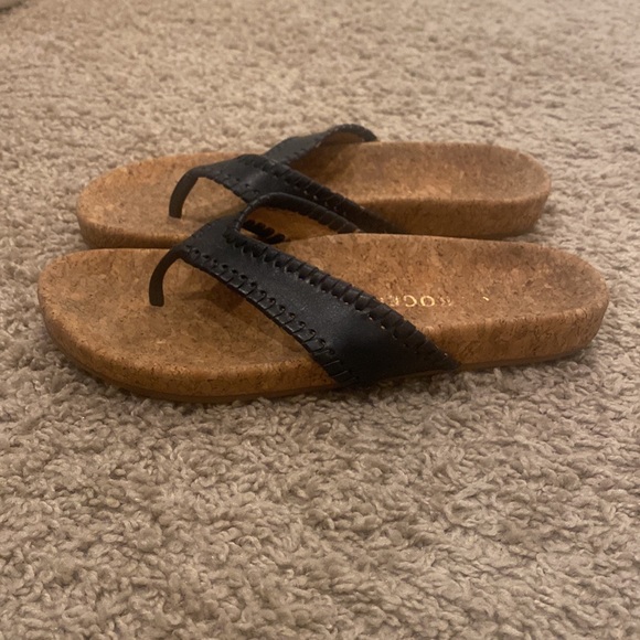 JACK ROGERS
Thelma Comfort Leather Flip Flops Size 6.5 - Picture 2 of 8